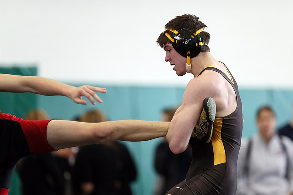 wrestling_newengland_dstroh_1676a