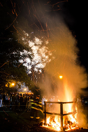 hc15_bonfireworks15_wkl_3399
