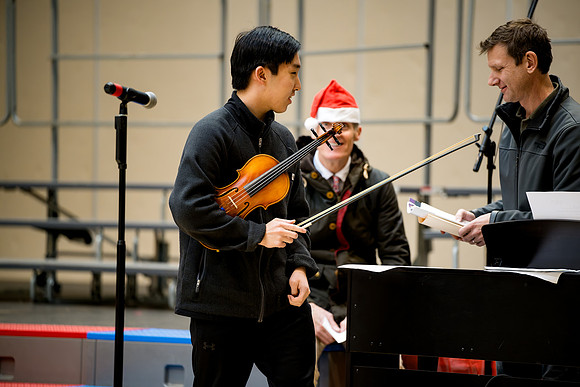 holiday_assembly24_ah_0331