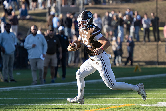 hc24_football_dburns1_6519