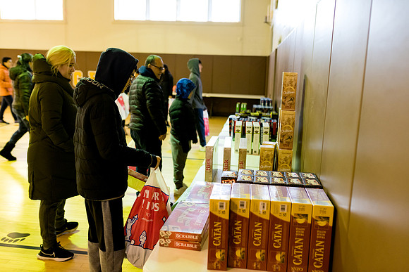alumni_adc_toydrive22_horizons_ah_0023