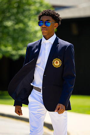 graduation24_preview_rras3_5677