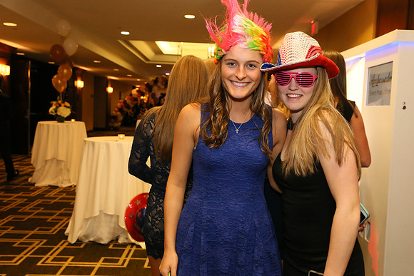 brownwhite17_ss_7600