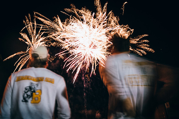 hc18_bonfireworks_jk_3846