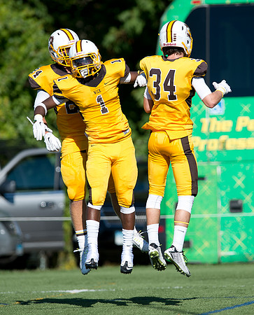 homecoming14_football_dburns_0753
