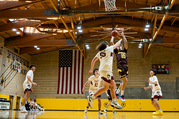 basketball_jv_2024-120-07_ah_0167