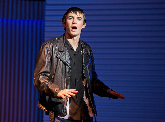 byebyebirdie_us_dburns_0990