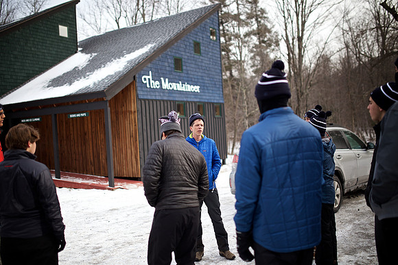 campdudley16_iceclimbing_prep_bd_1147