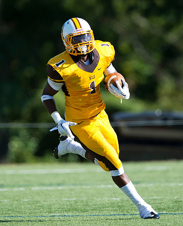 homecoming14_football_dburns_0711
