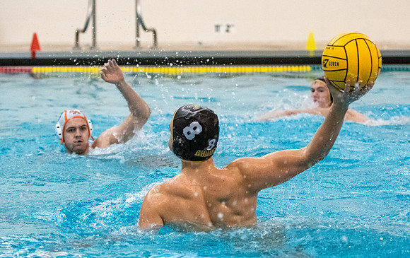 waterpolo_liquidfour19_gm3_dburns_1395