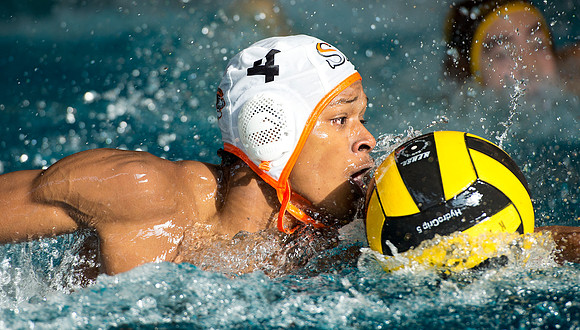 waterpolo_liquid4_01semifinal_bwk-suf_dburns_4933