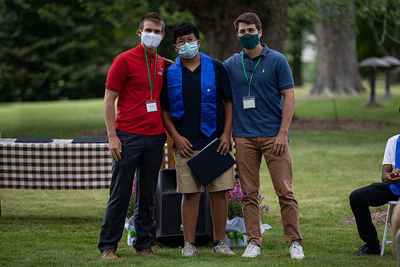 horizons_graduation21_gh_0034