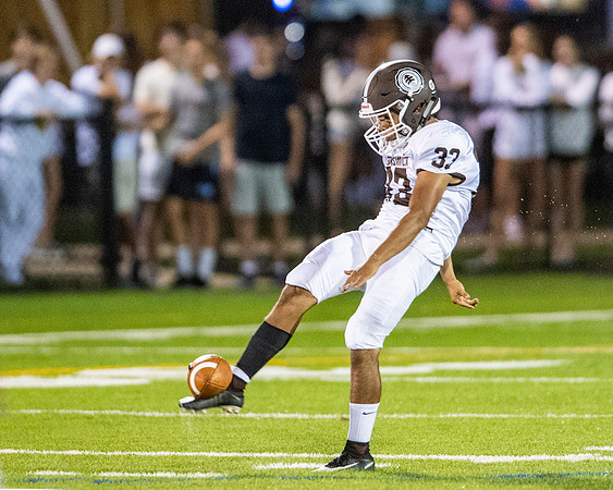 football_2018-09-14_dburns_9150