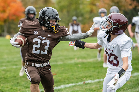 football_9s_2021-11-02_dburns_1786