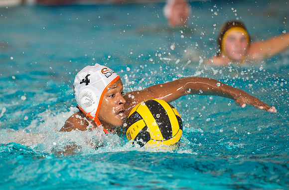 waterpolo_liquid4_01semifinal_bwk-suf_dburns_4927a