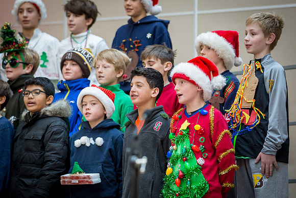 holiday_allschool16_jfess_6705