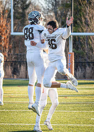 football_nepsac19_wkl5_3353