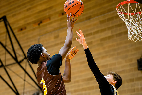 basketball_jv_2024-12-17_ah_0032