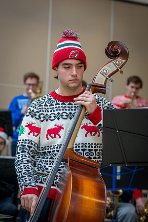 holiday_allschool16_jfess_6878