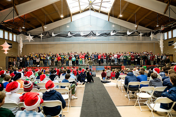 holiday_assembly24_ah_0377