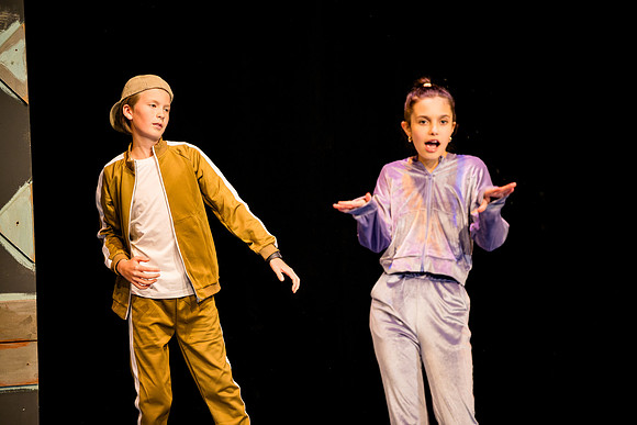 charliechocofactory_springplay25_ms_ah_0128