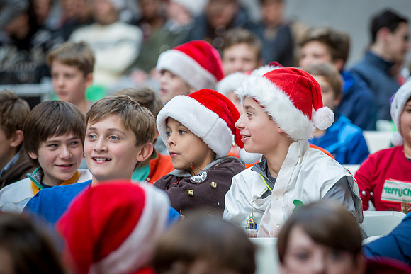 holiday_allschool16_jfess_6921