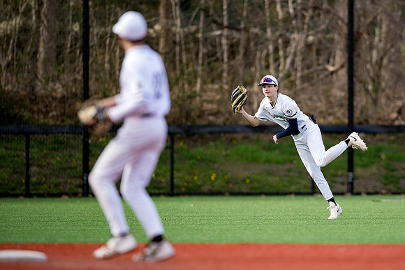 baseball_jv_2025-04-15_ah_0109