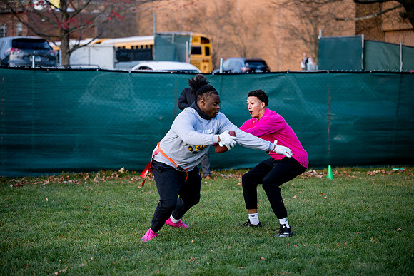 turkeybowl24_us_ah_0306