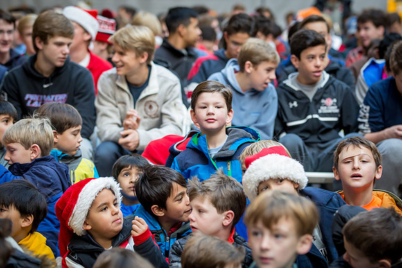 holiday_allschool16_jfess_6518
