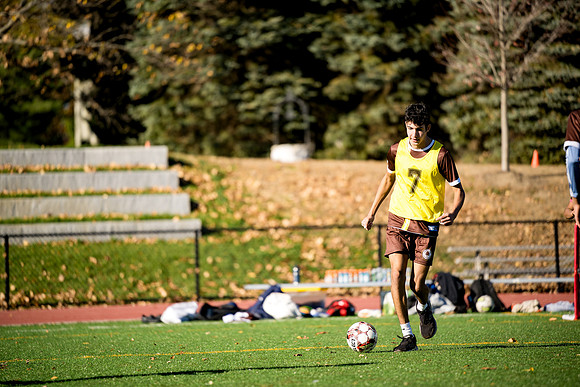 soccer_jv_2024-11-09_ah_0105