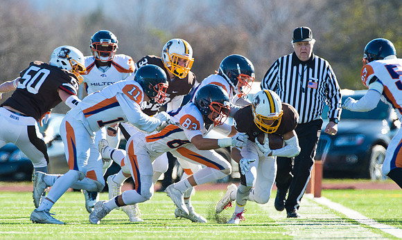 football_nepsac15_db_7884