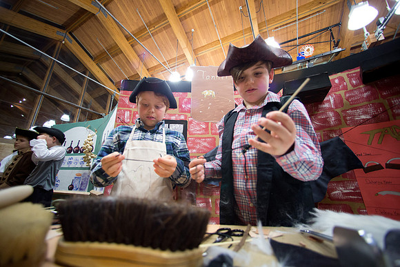 colonialday19_parents_mkras_0075