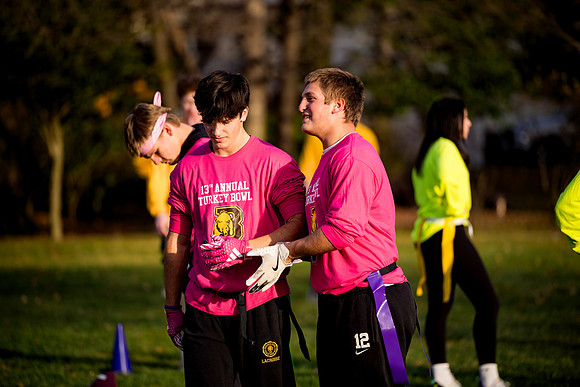 turkeybowl24_us_ah_0003