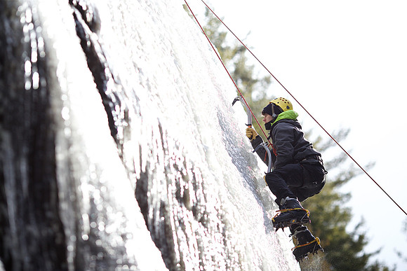 campdudley16_iceclimbing_bd_5694