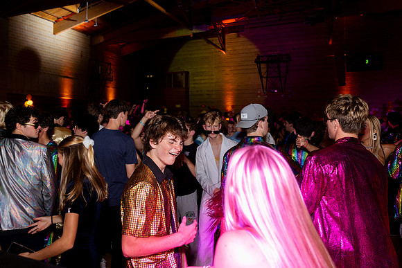 hc24_dance_us_aa_3000