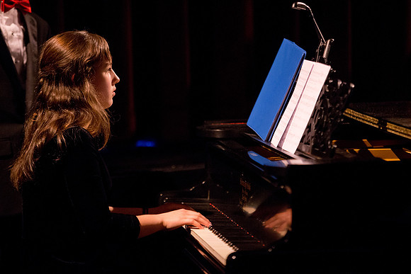holidayconcert_us_mkras_0146