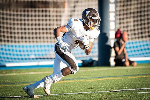 football_nepsac16_wkl_4299