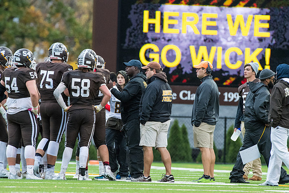 hc16_football_db_4783