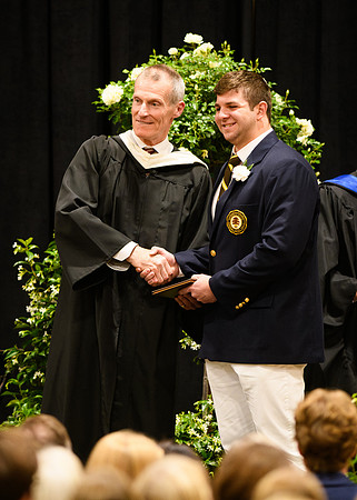 graduation25_diploma_wkl1_5135