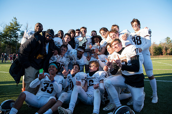 football_nepsac19_rmcc_6229
