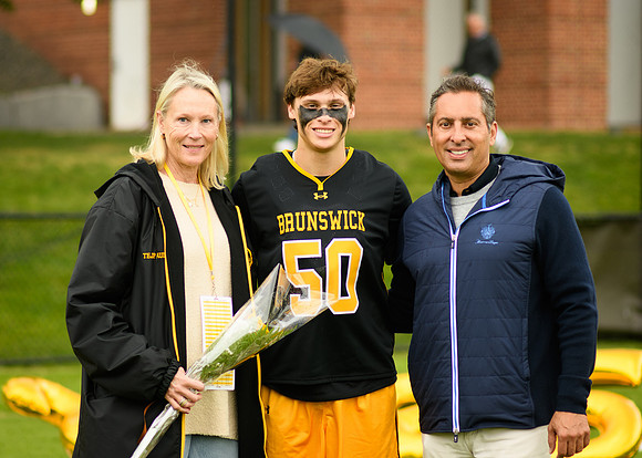 lacrosse_2025-05-13_seniorday_wkl1_8442b