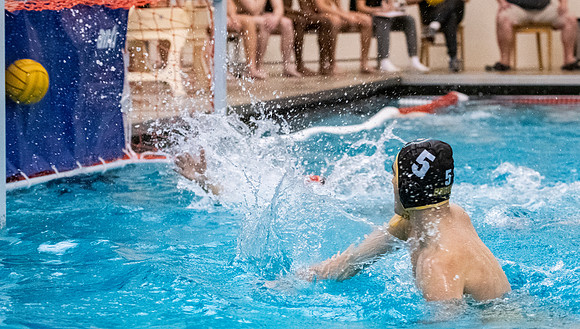 waterpolo_liquidfour19_gm3_dburns_1386