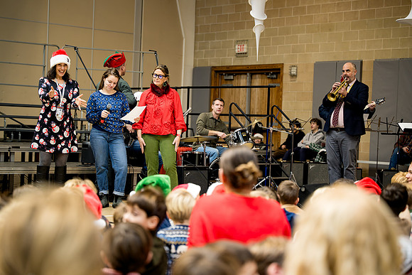 holiday_assembly24_ah_0345