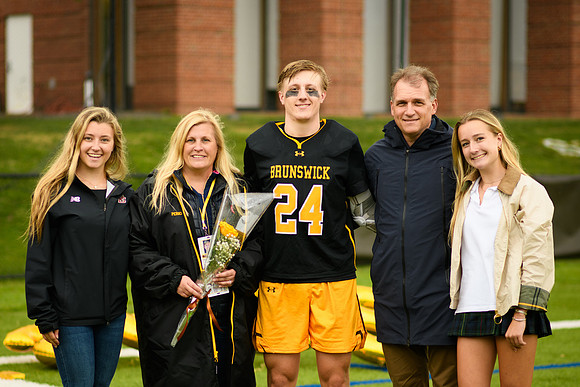 lacrosse_2025-05-13_seniorday_wkl1_8435b