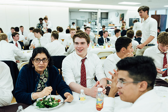 srfaculty_dinner22_jk_1574
