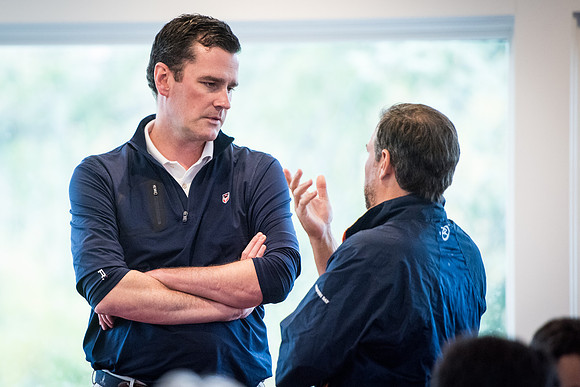 hc16_alumni_golf_wkl_6520