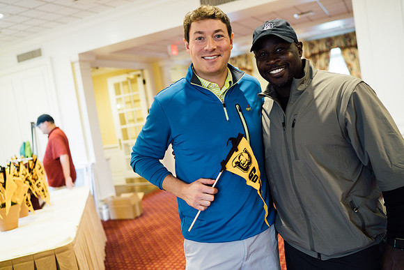 hc16_alumni_golf_jk_0320