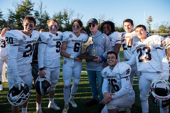 football_nepsac19_rmcc_6338