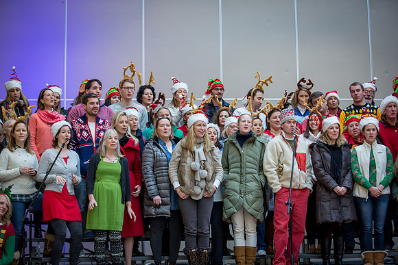 holiday_allschool16_jfess_6954