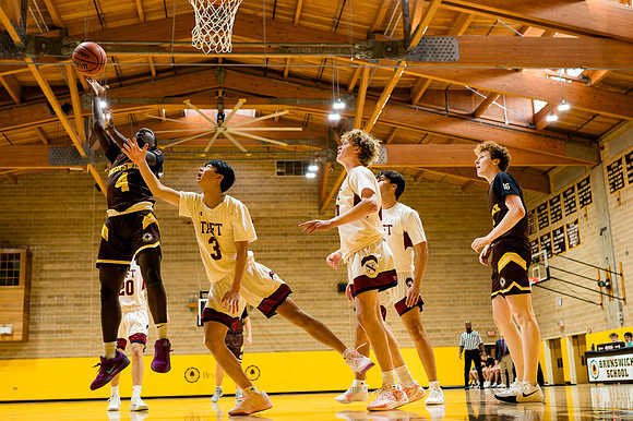 basketball_jv_2024-120-07_ah_0056